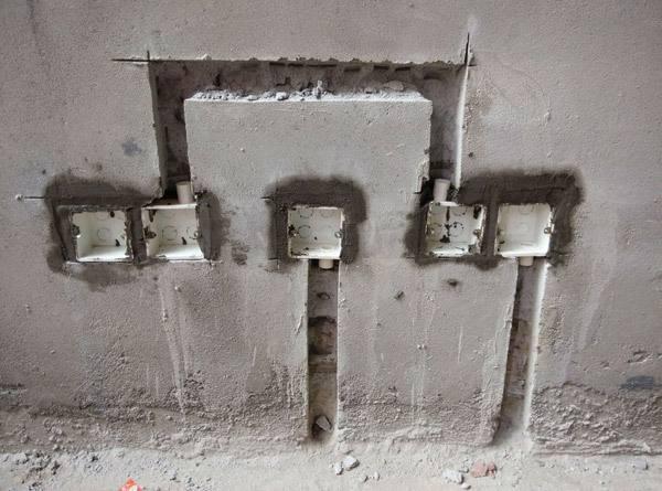装修改水改电为什么墙面不能横开槽？