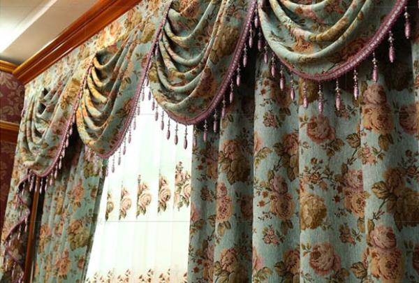 福州家装公司：不同材质窗帘的清洗方法！