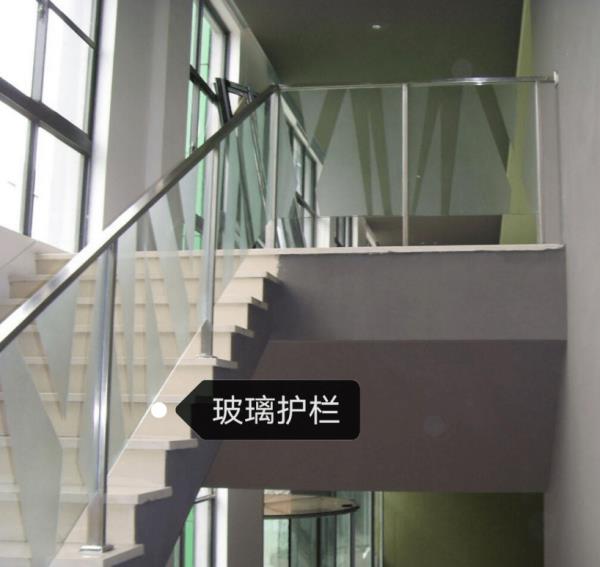 郑州装饰公司：楼梯装修时有哪些误区？