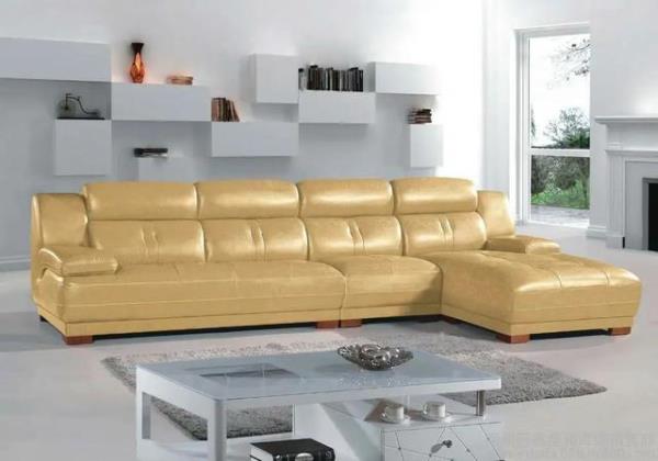 客厅沙发选择皮质沙发还是布艺沙发？