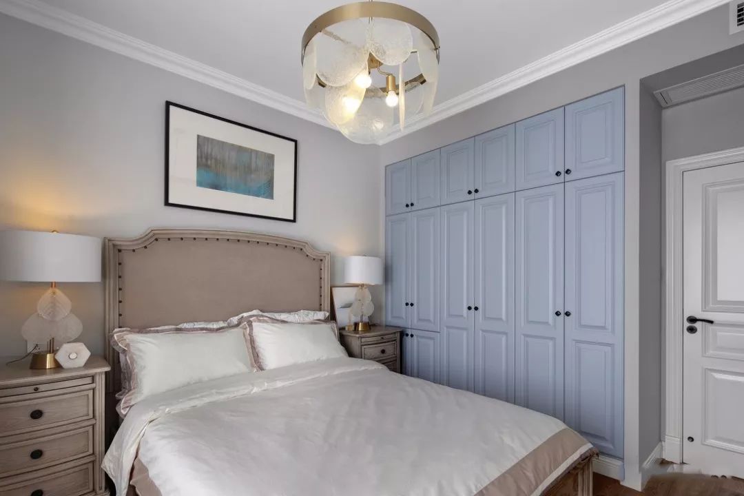卧室门怎么选择合适的颜色？