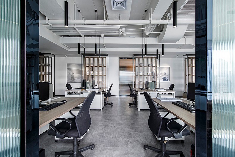 荆州办公室装修：如何更好的满足现代化办公需求?