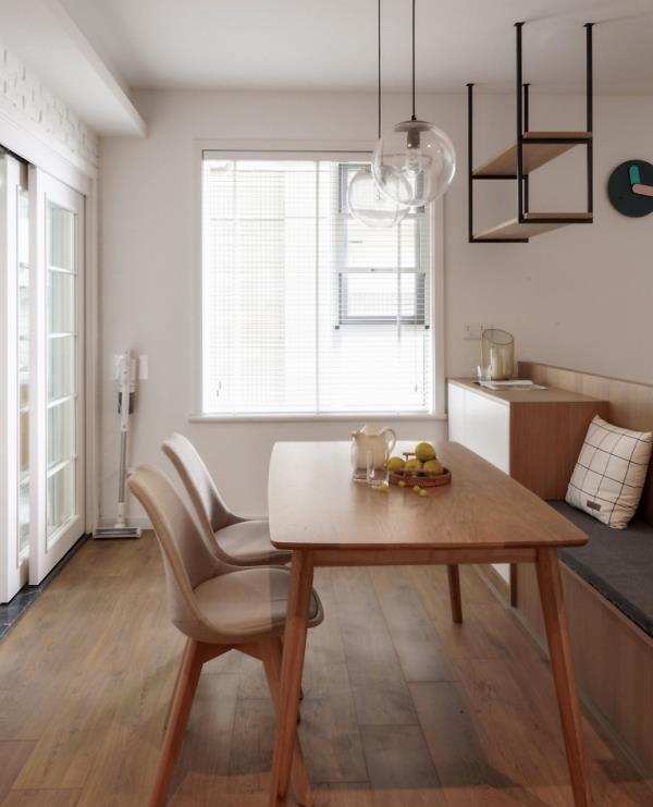 长沙室内设计公司：邻居家的设计太好看，沙发和餐桌连一块的！