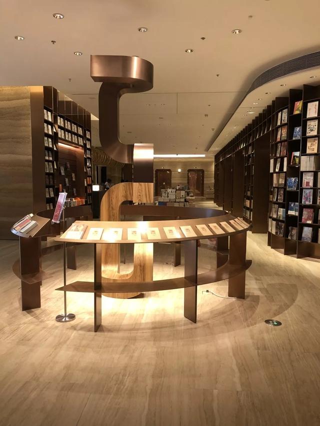 荆州书店装修，营造温馨的知识海洋!