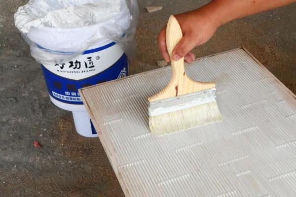 合肥家装公司：做了防水的墙面，贴瓷砖时要用这三种方法！