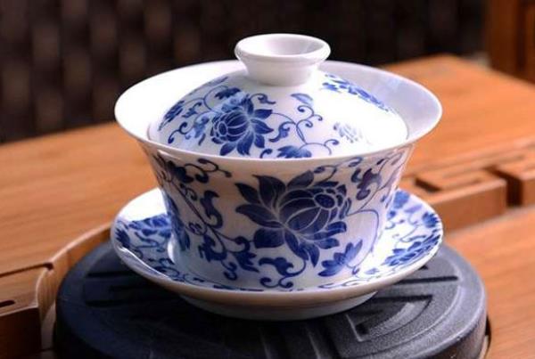 陶瓷茶具的五大挑选技巧及收藏误区！