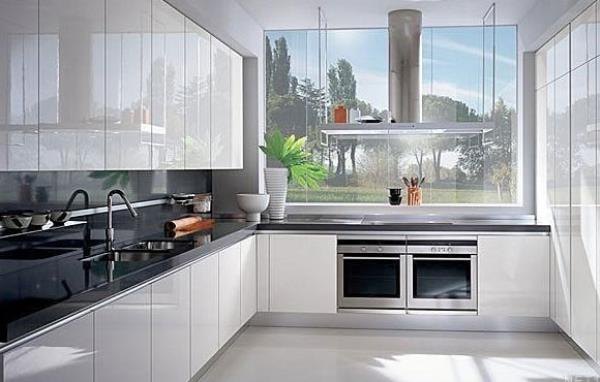 沈阳装修公司：小户型厨房怎么装修？选对橱柜和瓷砖！