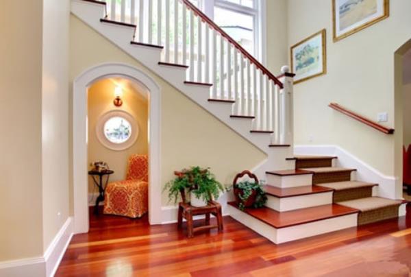 室内楼梯扶手高度一般多少？