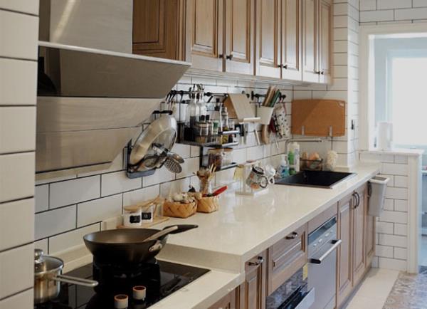 大连装修公司：怎样的厨房装修更好用？