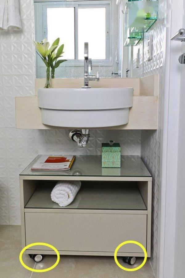 沈阳装饰公司：卫生间装修，洗漱台+滚轮柜设计！