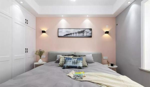 云南装修公司：90㎡房子装修，灰色与粉色的搭配！