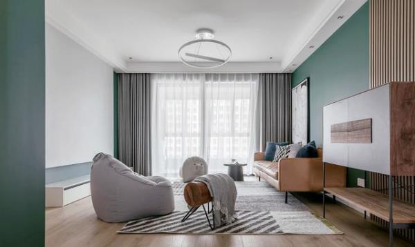 深圳光明房子装修：橄榄绿和木饰面结合！