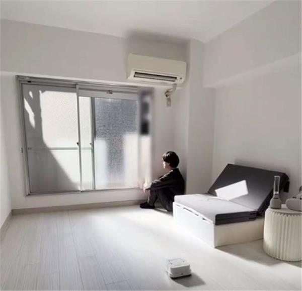 深圳公寓装修：极简到有些孤独！