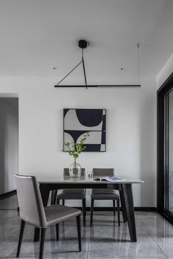 深圳家庭装修：黑白灰的三居室设计！