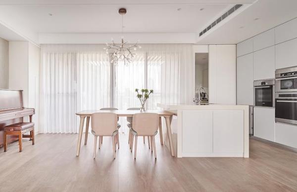 深圳房屋装修：简单的元素搭配尽显高雅和豪华！