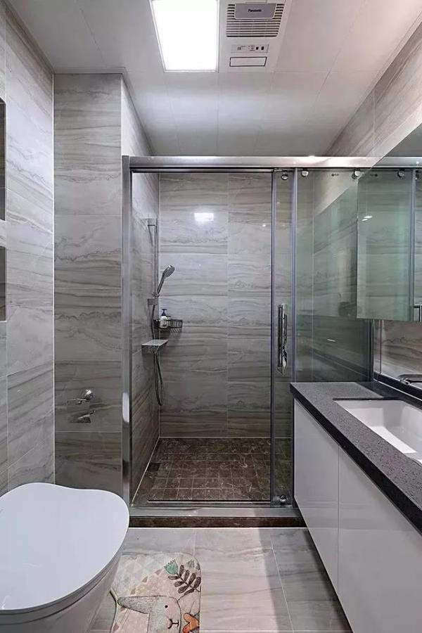 卫生间装修时淋浴房选什么形状好？