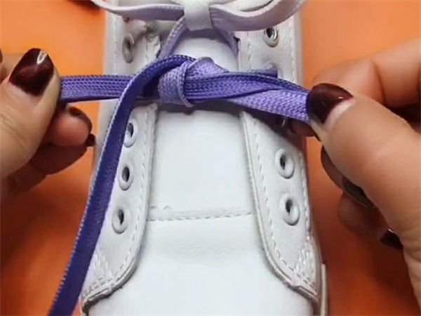 鞋带蝴蝶结系法有几种?鞋带蝴蝶结的打法有哪些?